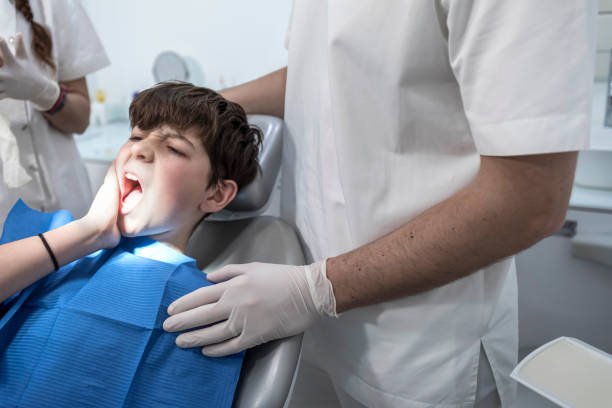 Best Emergency Broken Tooth Repair in Pinckneyvle, IL
